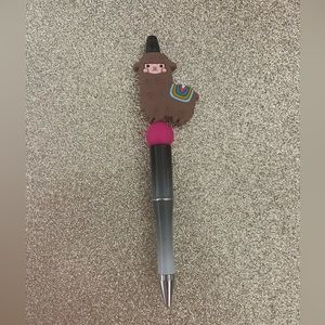 Llama pen